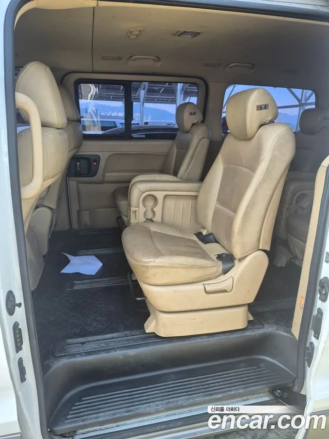 Hyundai Starex 2017 thumb 7