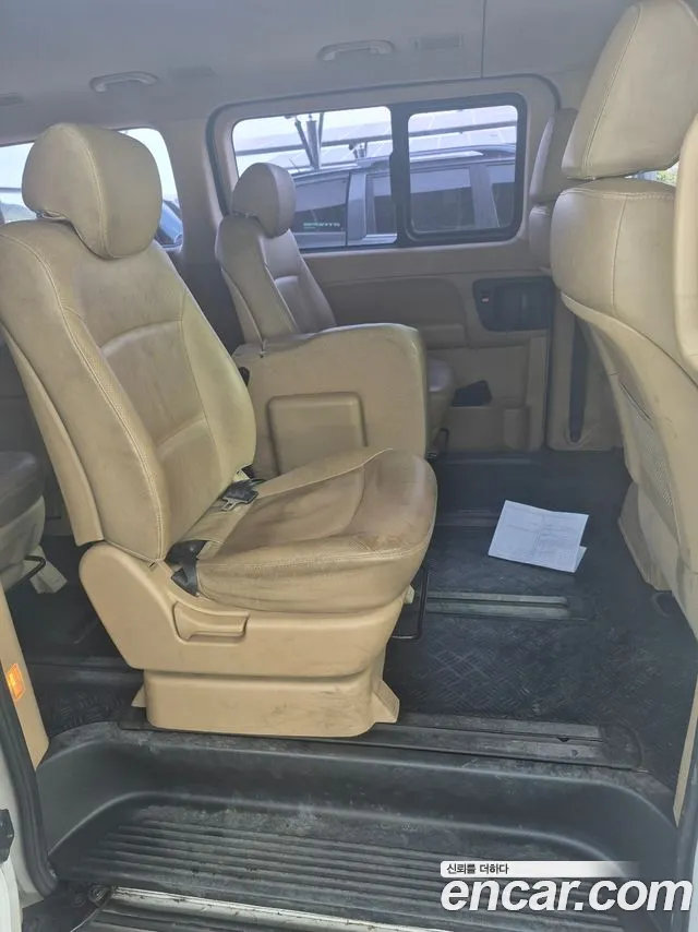 Hyundai Starex 2017 thumb 8