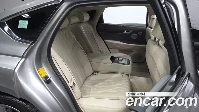 Genesis G80 2025 thumb 10