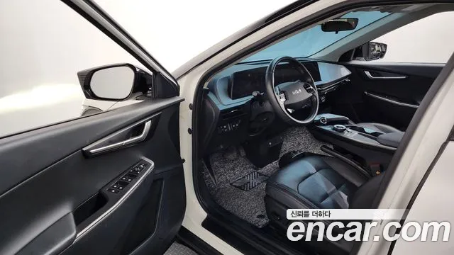 Kia EV6 2022 thumb 10
