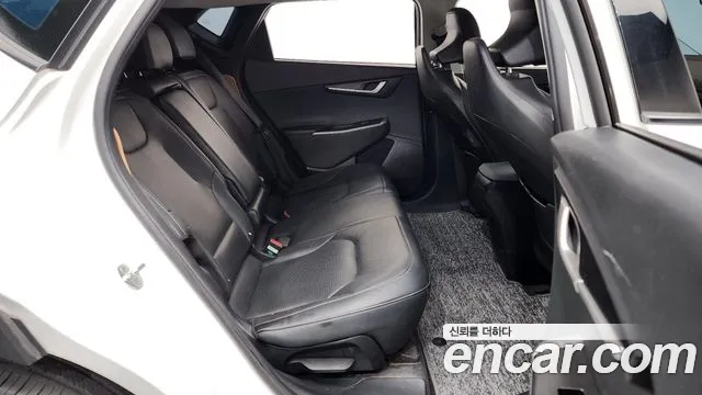 Kia EV6 2022 thumb 12