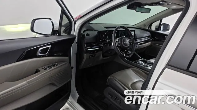 Kia Carnival 2024 thumb 10
