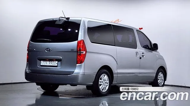 Hyundai Starex 2016 thumb 2