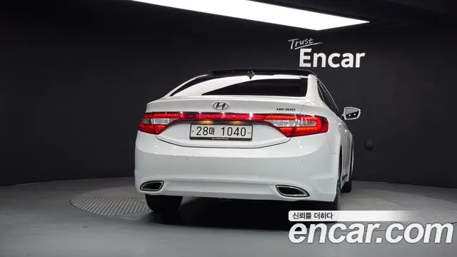Hyundai Grandeur 2013 thumb 4