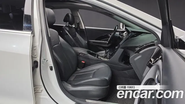 Hyundai Grandeur 2013 thumb 11
