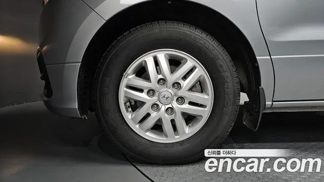 Hyundai Starex 2018 thumb 4