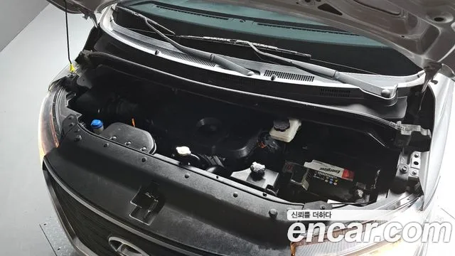 Hyundai Starex 2018 thumb 5