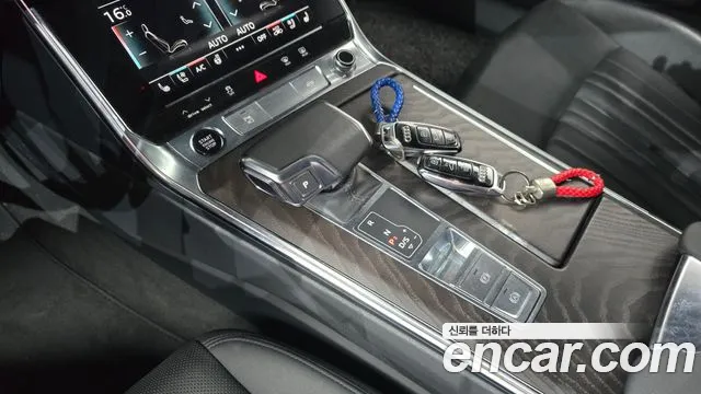 Audi A6 2021 thumb 8