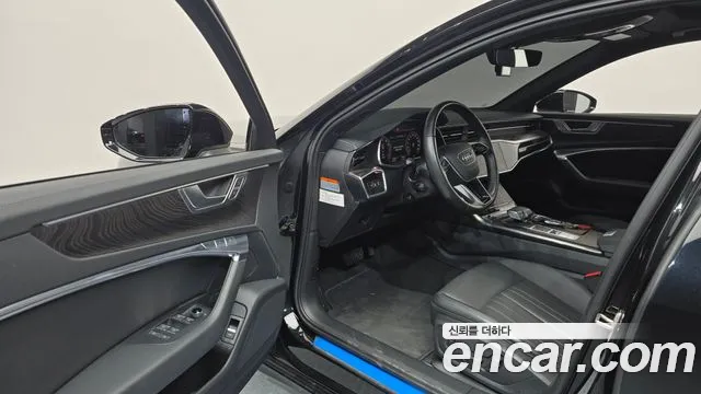 Audi A6 2021 thumb 9