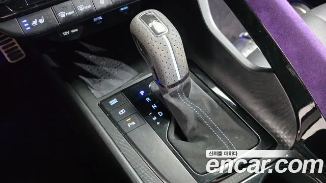 Hyundai Elantra 2021 thumb 9