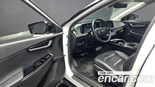 Kia EV6 2022 thumb 10
