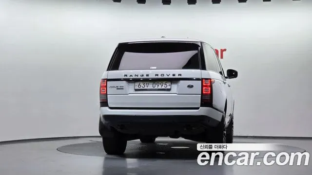 Land Rover Range Rover 2015 thumb 4