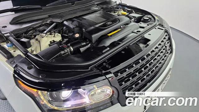 Land Rover Range Rover 2015 thumb 6