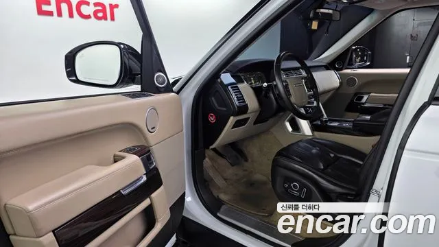 Land Rover Range Rover 2015 thumb 10