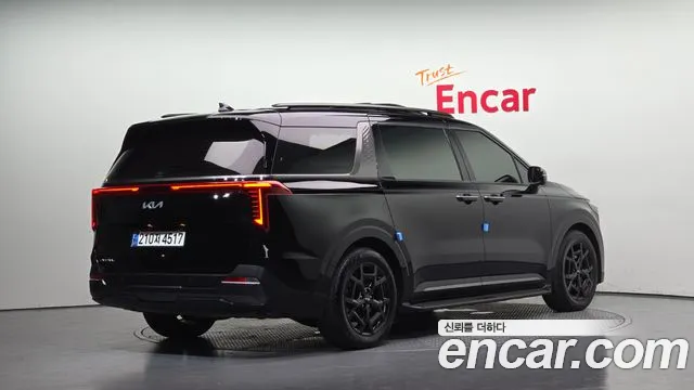 Kia Carnival 2024 thumb 2