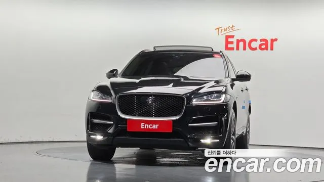 Jaguar F-Pace 2019 thumb 3