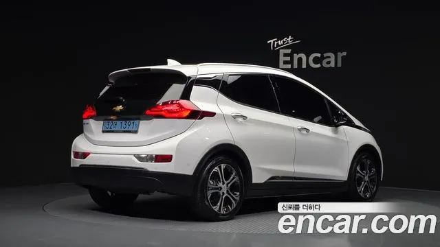 Chevrolet Bolt 2018 thumb 2
