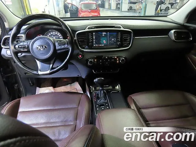 Kia Sorento 2015 thumb 10