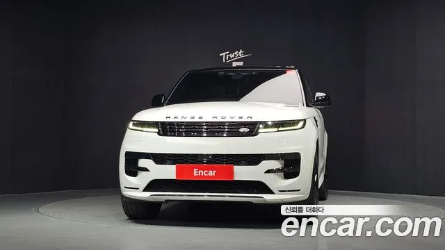 Land Rover Range Rover Sport 2023 thumb 3