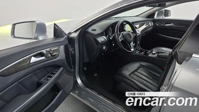 Mercedes-Benz CLS-Class 2014 thumb 10