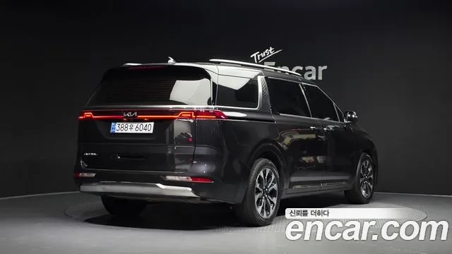 Kia Carnival 2022 thumb 2