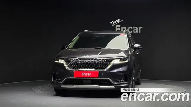 Kia Carnival 2022 thumb 3