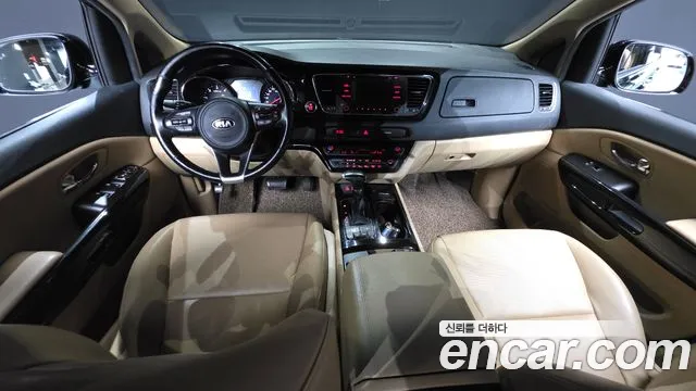 Kia Carnival 2018 thumb 7