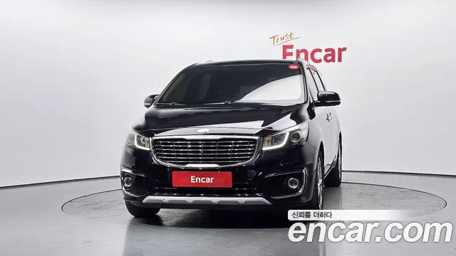 Kia Carnival 2015 thumb 3