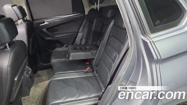 Volkswagen Tiguan 2020 thumb 12
