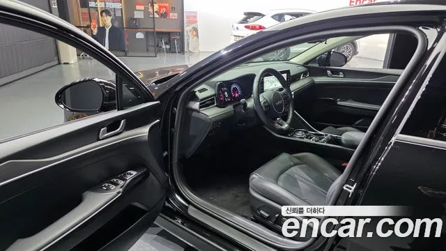 Kia K5 2023 thumb 10