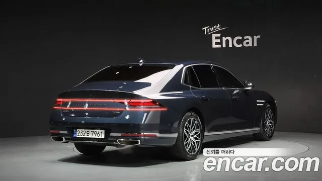 Genesis G90 2023 thumb 2