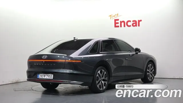 Hyundai Grandeur 2023 thumb 2