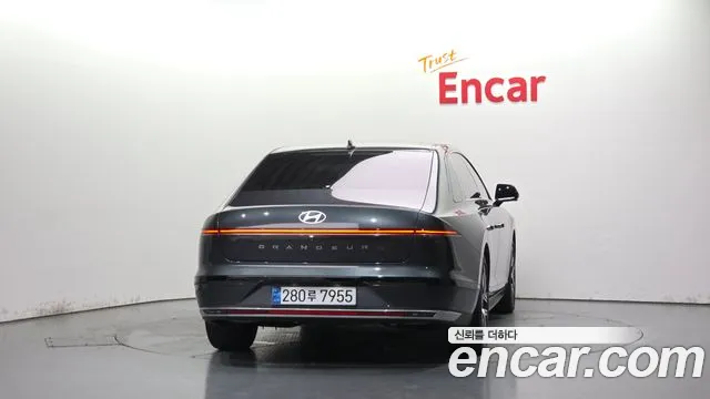 Hyundai Grandeur 2023 thumb 4