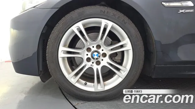 BMW 5 серии 2012 thumb 5