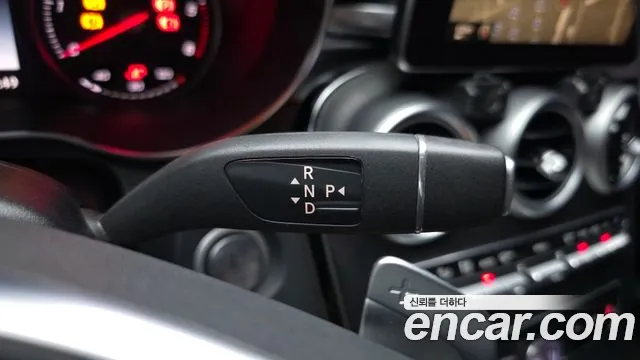 Mercedes-Benz C-Класс 2015 thumb 9