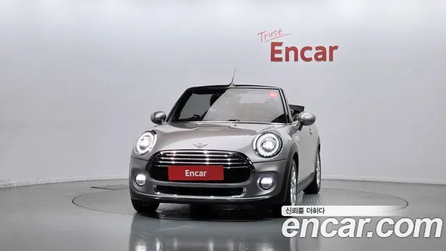 Mini Cooper Convertible 2019 thumb 3