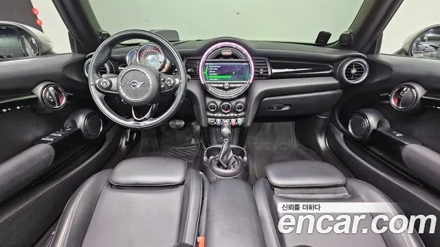 Mini Cooper Convertible 2019 thumb 7