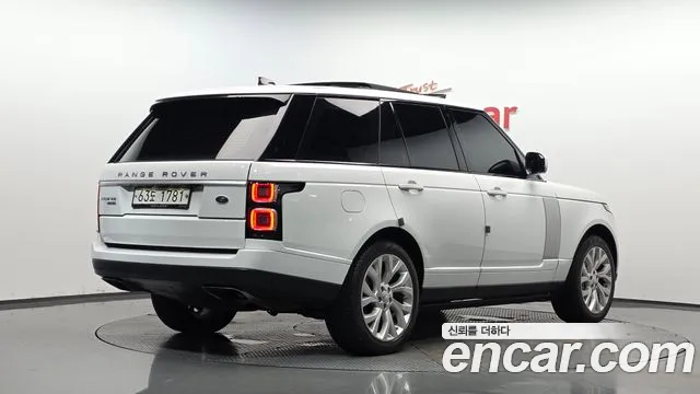 Land Rover Range Rover 2018 thumb 2