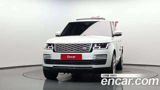 Land Rover Range Rover 2018 thumb 3