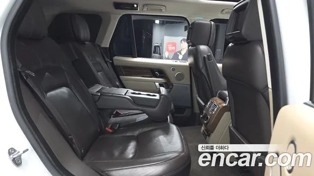 Land Rover Range Rover 2018 thumb 12