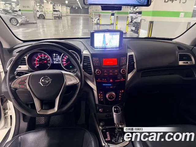 KG_Mobility_Ssangyong TIBOLI 2016 thumb 3