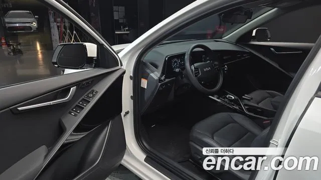 Kia Niro 2022 thumb 10