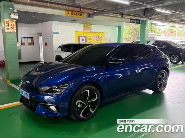 Kia EV6 2022 thumb 2