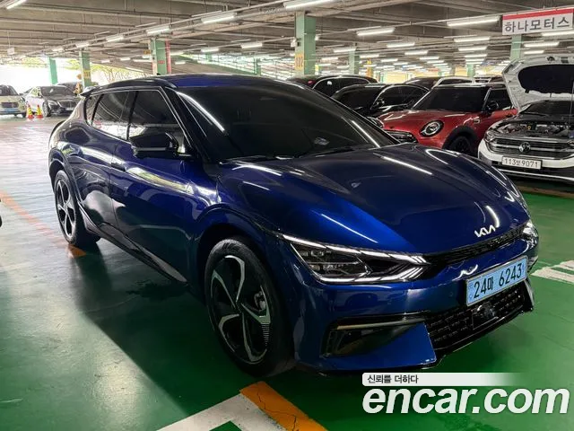 Kia EV6 2022 thumb 3