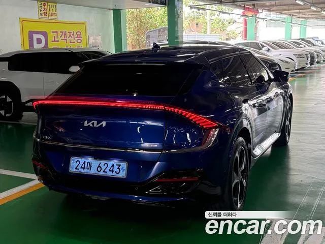 Kia EV6 2022 thumb 5