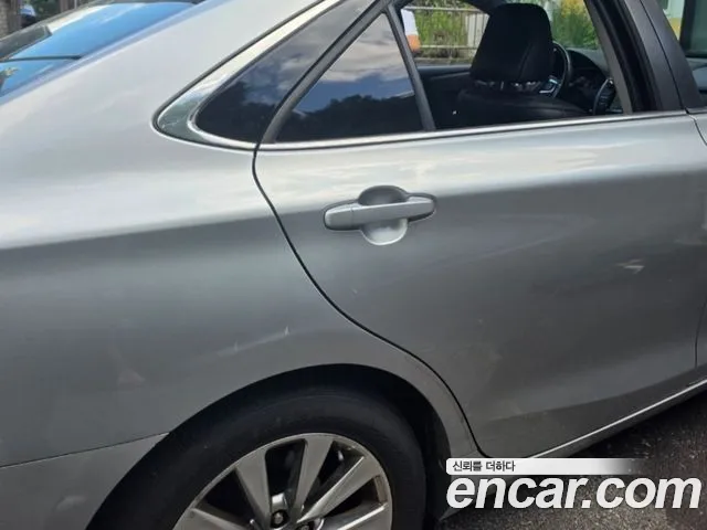 Toyota Camry 2015 thumb 8