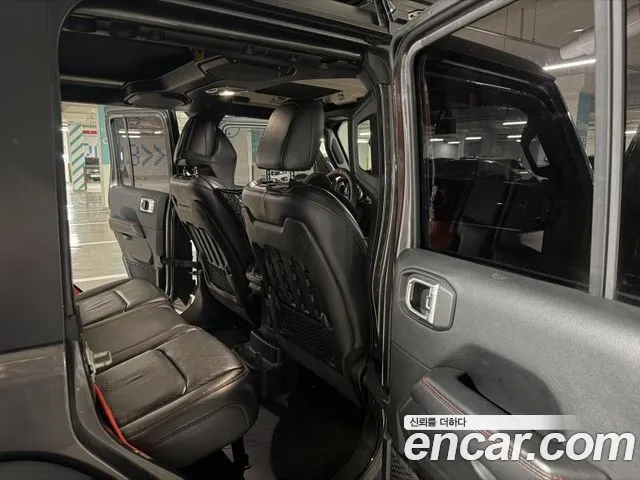 Jeep Wrangler 2018 thumb 8
