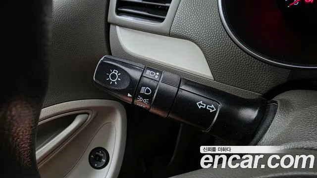 Kia Morning 2016 thumb 12