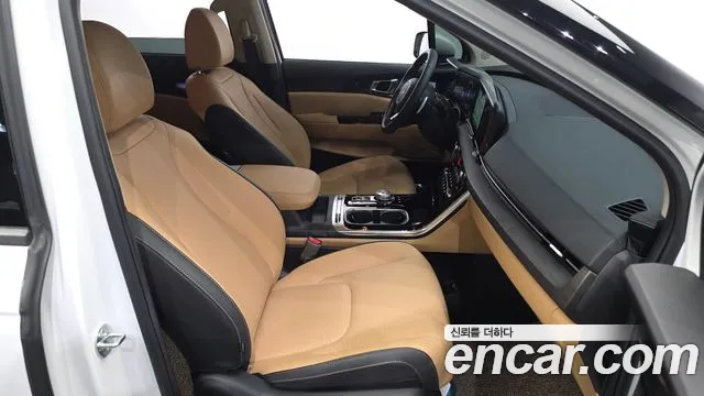 Kia Carnival 2023 thumb 11