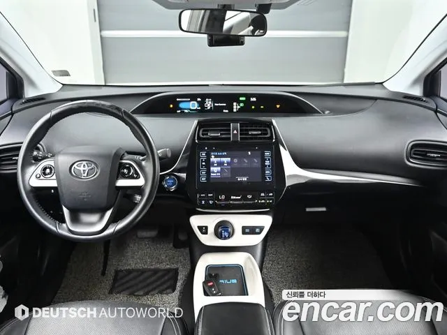 Toyota Prius 2016 thumb 7